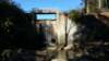 _142946_small.jpg
