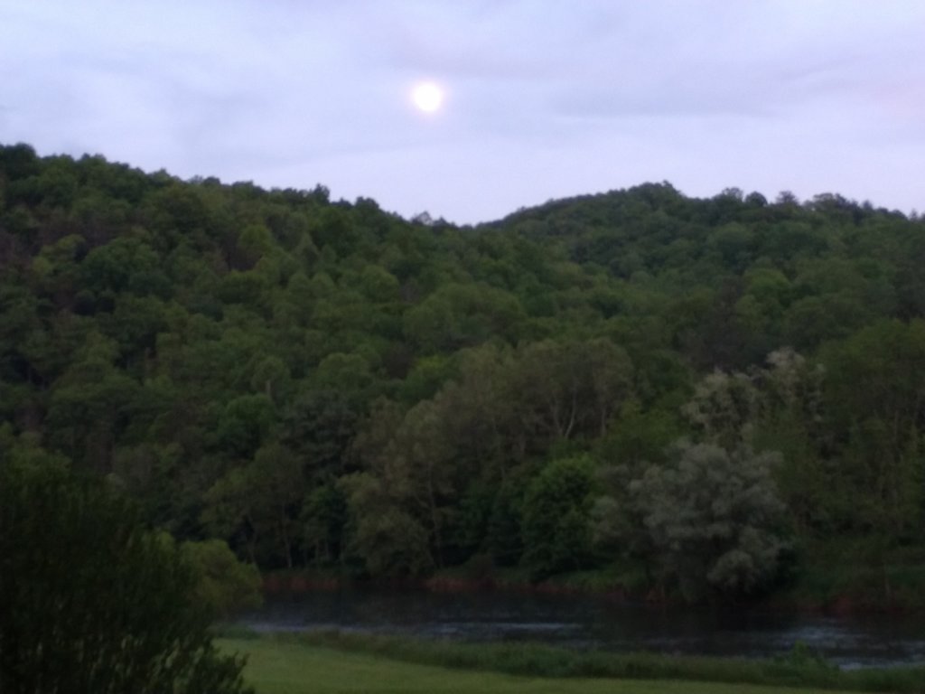 img_20190517_202734510.jpg