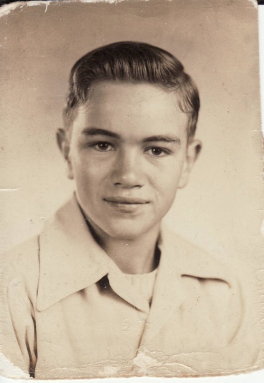 carmoncirca1946.jpg