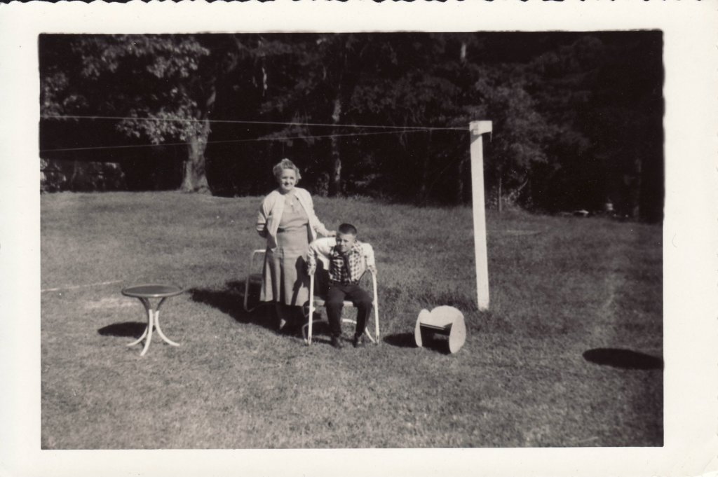 grandmafarlowandjamescirca1962.jpg