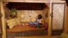 _104709_small.jpg